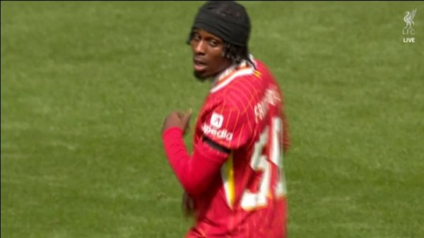 闻喜 弗林蓬、科尔克兹首秀！利物浦下半场11上11下，全新阵容登场
